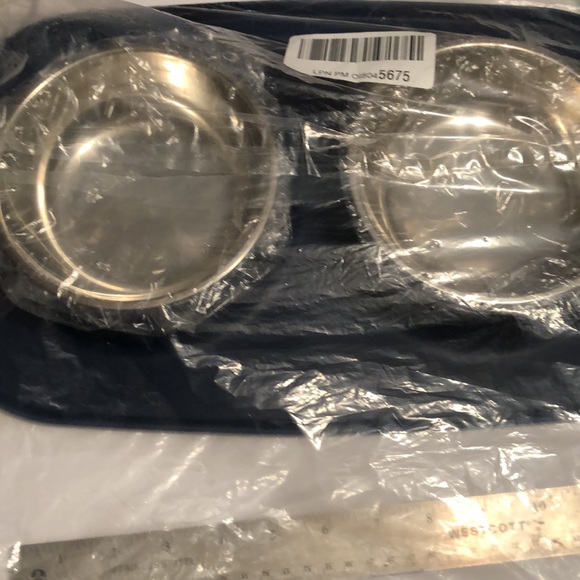 Gorilla Grip Non Slip Dog water and food dishes - Picture 6 of 6